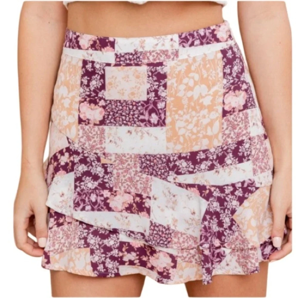 NWT Le Lis Collection Floral Patchwork Layered Mini Skirt Sz Medium Cottagecore